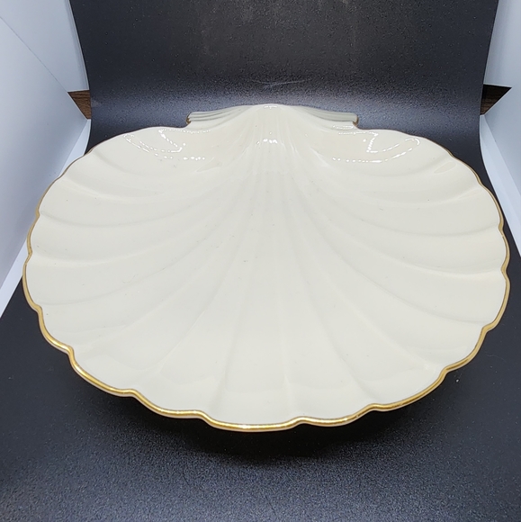 Lenox Aegean Caribbean Shell Server with 24K Gold Trim - Picture 2 of 4